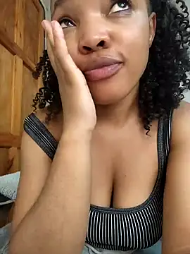 Snapshot of SEXIEST-BADDIE chatting on January 15, 2025, 6:19 pm SEXIEST-BADDIE online show from January 15, 2025, 6:19 pm