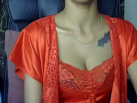 Snapshot of MAAYRA_09 chatting on February 16, 2025, 8:11 pm MAAYRA 09 online show from February 16, 2025, 8:11 pm