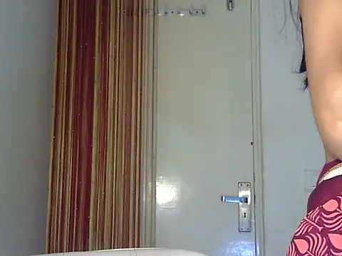 Snapshot of MAAYRA_09 chatting on November 9, 2025, 11:41 am MAAYRA 09 online show from November 9, 2025, 11:41 am