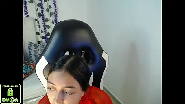 Snapshot of NathaliaSweet_11 chatting on April 22, 2026, 2:51 pm NathaliaSweet 11 online show from April 22, 2026, 2:51 pm