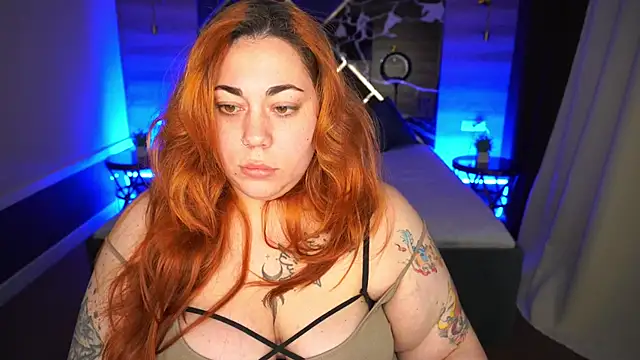 Kittywakee online show from November 22, 2025, 9:47 pm