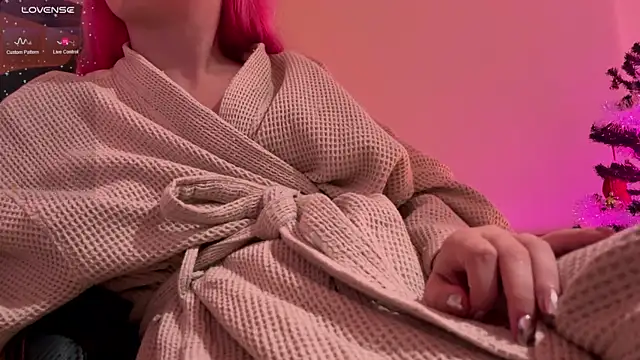 h2h0e online show from December 14, 2025, 10:36 pm