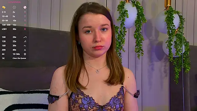 Snapshot of MichelleHaynes chatting on February 2, 2025, 7:14 pm MichelleHaynes online show from February 2, 2025, 7:14 pm