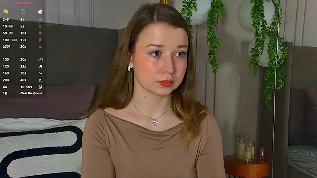 Snapshot of MichelleHaynes chatting on March 1, 2025, 2:44 pm MichelleHaynes online show from March 1, 2025, 2:44 pm