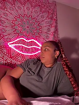 Snapshot of Jayhoney25 chatting on March 9, 2025, 10:08 pm Jayhoney25 online show from March 9, 2025, 10:08 pm