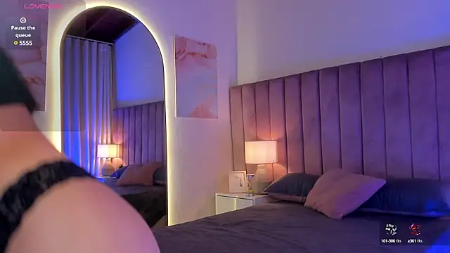 SweetGirl       online show from February 7, 2025, 1:15 am