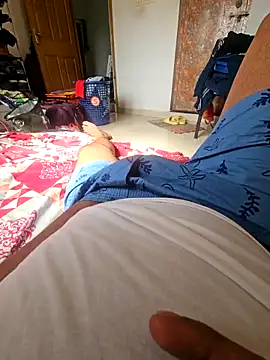 Mallu ajanraj143 online show from September 24, 2025, 10:18 am