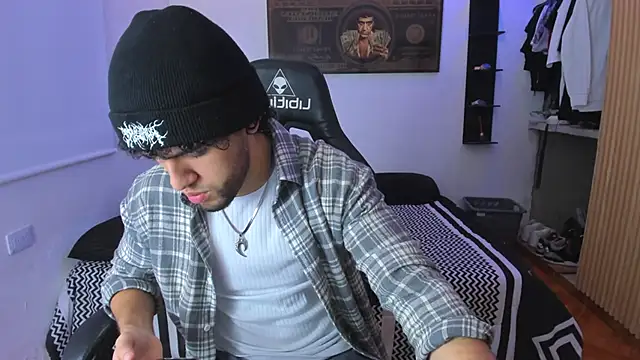 Snapshot of daddy_jhons chatting on March 11, 2026, 6:58 pm daddy jhons online show from March 11, 2026, 6:58 pm