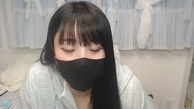 Snapshot of yua0727 chatting on June 6, 2026, 2:11 pm yua0727 online show from June 6, 2026, 2:11 pm