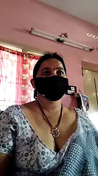 Snapshot of lalitha225 chatting on December 4, 2024, 9:29 am lalitha225 online show from December 4, 2024, 9:29 am