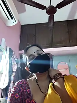 Snapshot of lalitha225 chatting on December 7, 2024, 8:33 am lalitha225 online show from December 7, 2024, 8:33 am