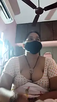 Snapshot of lalitha225 chatting on December 16, 2024, 9:46 am lalitha225 online show from December 16, 2024, 9:46 am
