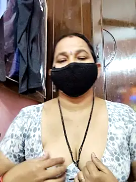 Snapshot of lalitha225 chatting on January 3, 2025, 8:00 am lalitha225 online show from January 3, 2025, 8:00 am