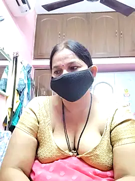 Snapshot of lalitha225 chatting on January 23, 2025, 4:52 am lalitha225 online show from January 23, 2025, 4:52 am