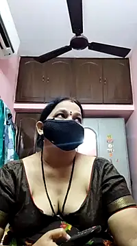 Snapshot of lalitha225 chatting on January 29, 2025, 4:58 am lalitha225 online show from January 29, 2025, 4:58 am