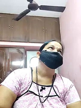 Snapshot of lalitha225 chatting on February 1, 2025, 9:32 am lalitha225 online show from February 1, 2025, 9:32 am