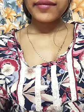 Snapshot of Sania-Love chatting on February 8, 2025, 7:49 pm Sania-Love online show from February 8, 2025, 7:49 pm