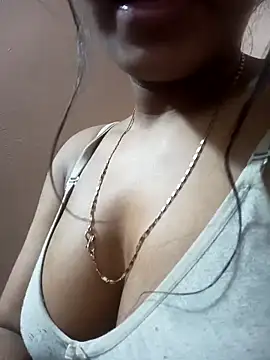 Snapshot of Sania-Love chatting on March 18, 2025, 10:25 am Sania-Love online show from March 18, 2025, 10:25 am