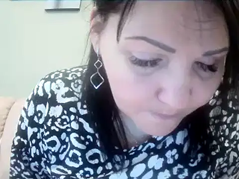 ClaireSunset online show from May 19, 2026, 5:41 pm