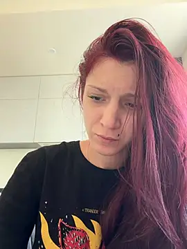 Snapshot of Kathleen_Meow chatting on May 18, 2026, 6:52 am Kathleen Meow online show from May 18, 2026, 6:52 am
