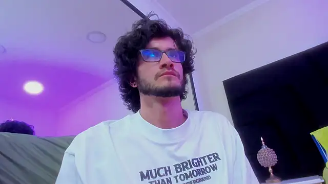 Snapshot of Loggan_donnelly chatting on January 2, 2025, 11:49 pm Loggan donnelly online show from January 2, 2025, 11:49 pm