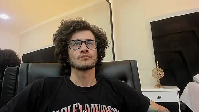 Snapshot of Loggan_donnelly chatting on January 29, 2025, 11:14 pm Loggan donnelly online show from January 29, 2025, 11:14 pm