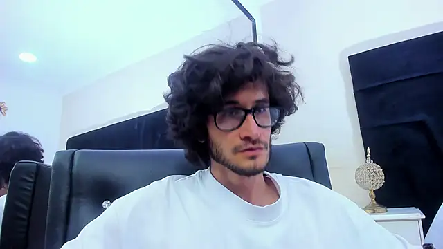 Snapshot of Loggan_donnelly chatting on January 30, 2025, 8:42 pm Loggan donnelly online show from January 30, 2025, 8:42 pm