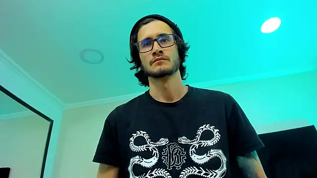 Snapshot of Loggan_donnelly chatting on February 9, 2025, 1:11 am Loggan donnelly online show from February 9, 2025, 1:11 am