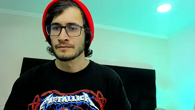 Snapshot of Loggan_donnelly chatting on February 9, 2025, 8:13 pm Loggan donnelly online show from February 9, 2025, 8:13 pm