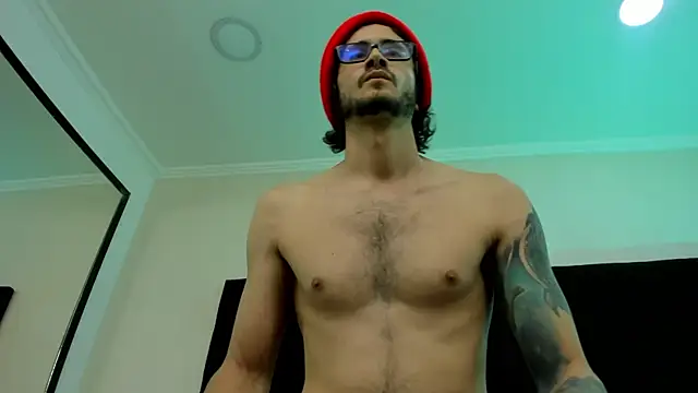 Snapshot of Loggan_donnelly chatting on February 10, 2025, 2:19 am Loggan donnelly online show from February 10, 2025, 2:19 am