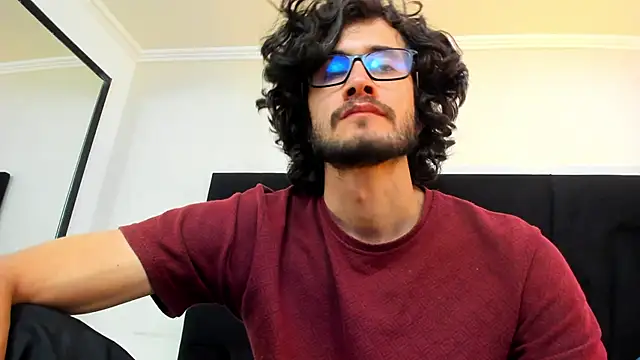 Snapshot of Loggan_donnelly chatting on February 25, 2025, 12:36 am Loggan donnelly online show from February 25, 2025, 12:36 am