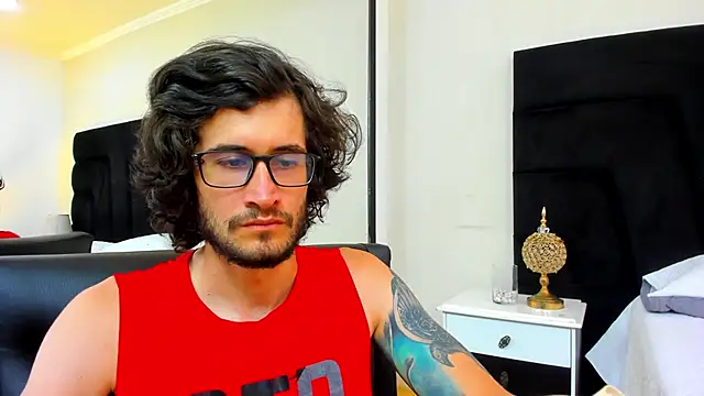 Snapshot of Loggan_donnelly chatting on March 1, 2025, 8:21 pm Loggan donnelly online show from March 1, 2025, 8:21 pm