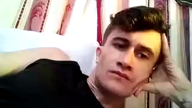 Snapshot of Loggan_donnelly chatting on November 14, 2025, 4:17 pm Loggan donnelly online show from November 14, 2025, 4:17 pm