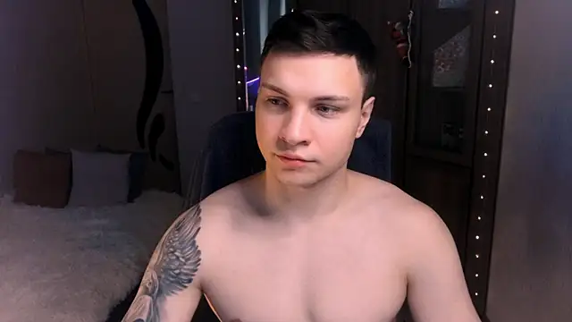 handsome guy01 online show from December 3, 2024, 8:16 am