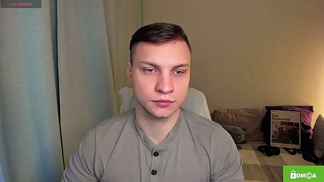 Snapshot of handsome_guy01 chatting on April 30, 2026, 1:34 am handsome guy01 online show from April 30, 2026, 1:34 am