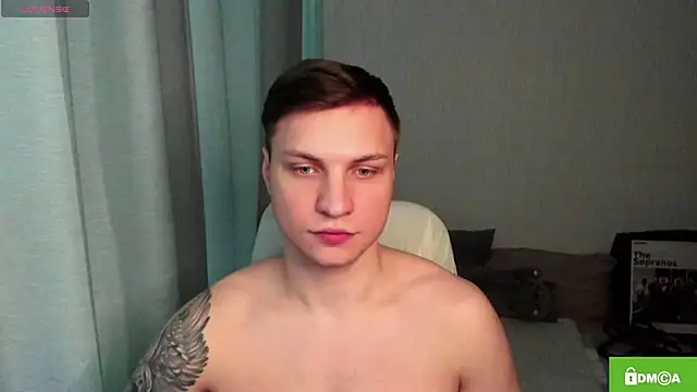 Snapshot of handsome_guy01 chatting on May 19, 2026, 7:26 am handsome guy01 online show from May 19, 2026, 7:26 am