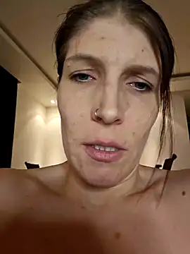 Snapshot of Lenchen_ chatting on February 27, 2025, 8:53 pm Lenchen online show from February 27, 2025, 8:53 pm