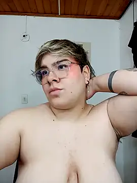 amalia love online show from January 11, 2025, 9:36 pm