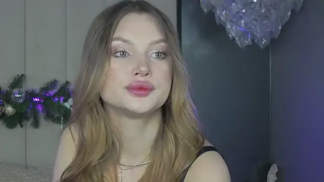 ViolaFlirt online show from December 29, 2024, 3:13 pm