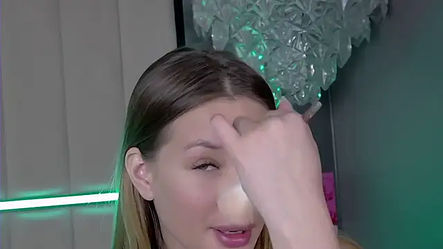 ViolaFlirt online show from February 1, 2025, 7:15 am