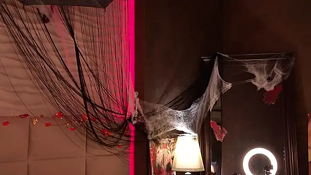 ViolaFlirt online show from October 28, 2025, 4:38 am