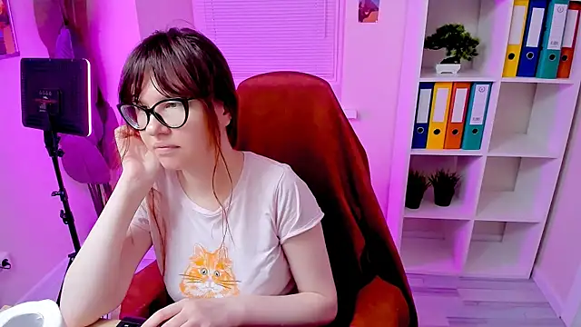 CarolGiggly online show from September 25, 2025, 1:31 am