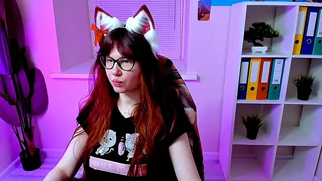 CarolGiggly online show from October 11, 2025, 9:57 pm