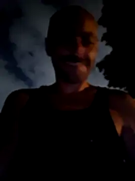 Snapshot of kjs_daddy123 chatting on August 8, 2026, 1:52 am kjs daddy123 online show from August 8, 2026, 1:52 am