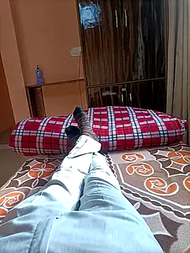 Snapshot of RRahullove69 chatting on December 3, 2025, 9:07 am RRahullove69 online show from December 3, 2025, 9:07 am