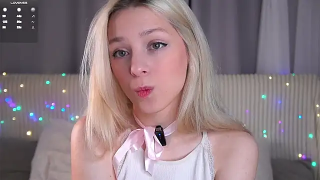 EngelFugler online show from December 14, 2025, 1:11 am