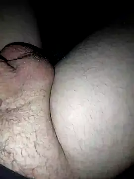 Snapshot of vasin12788bv chatting on December 11, 2024, 9:23 pm vasin12788bv online show from December 11, 2024, 9:23 pm