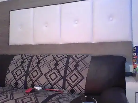 Snapshot of oiram27 chatting on November 24, 2025, 1:27 am oiram27 online show from November 24, 2025, 1:27 am