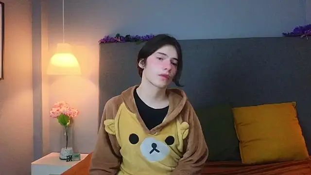 Angel shiny online show from January 12, 2025, 12:44 pm