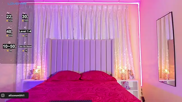 Snapshot of Aliison_Smith chatting on January 7, 2025, 2:10 am Aliison Smith online show from January 7, 2025, 2:10 am